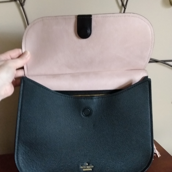 Kate Spade Bag. - Picture 3 of 8